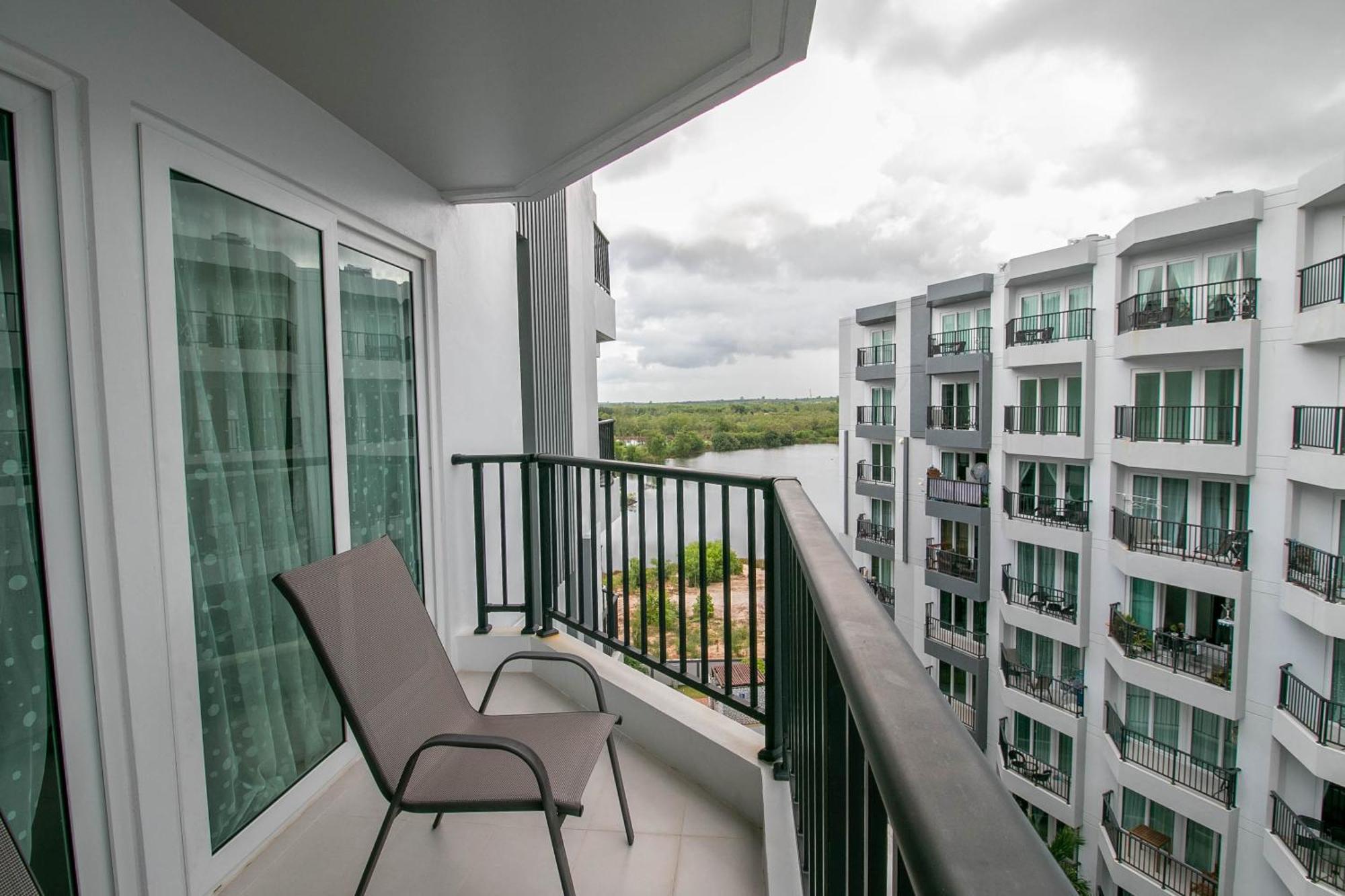 Mantra Beach Condominium Suite - Mae Phim Ban Tha Fat Exterior photo